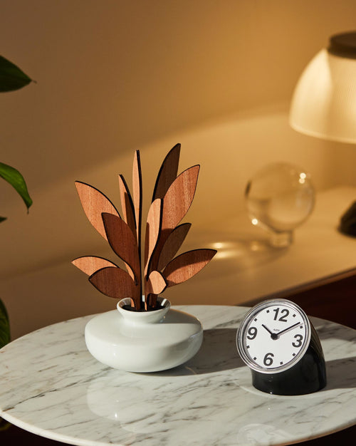 The Five Seasons Default Title Leaf fragrance diffuser. Ahhh Alessi 1